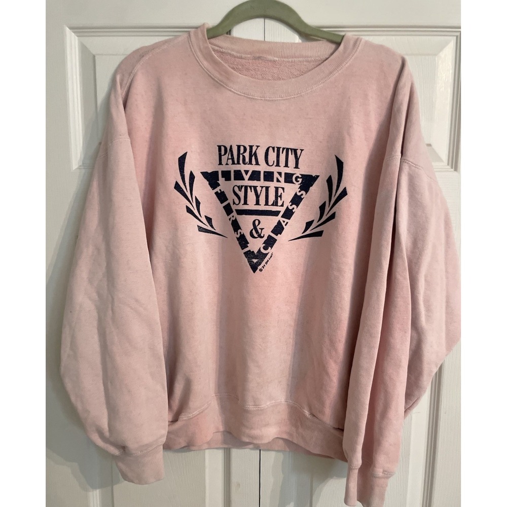 park city Pink first Class Living utah vintage 1989 Crewneck Pullover Pockets